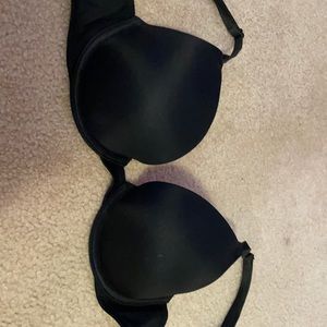 Black Victoria Secret Pink bra